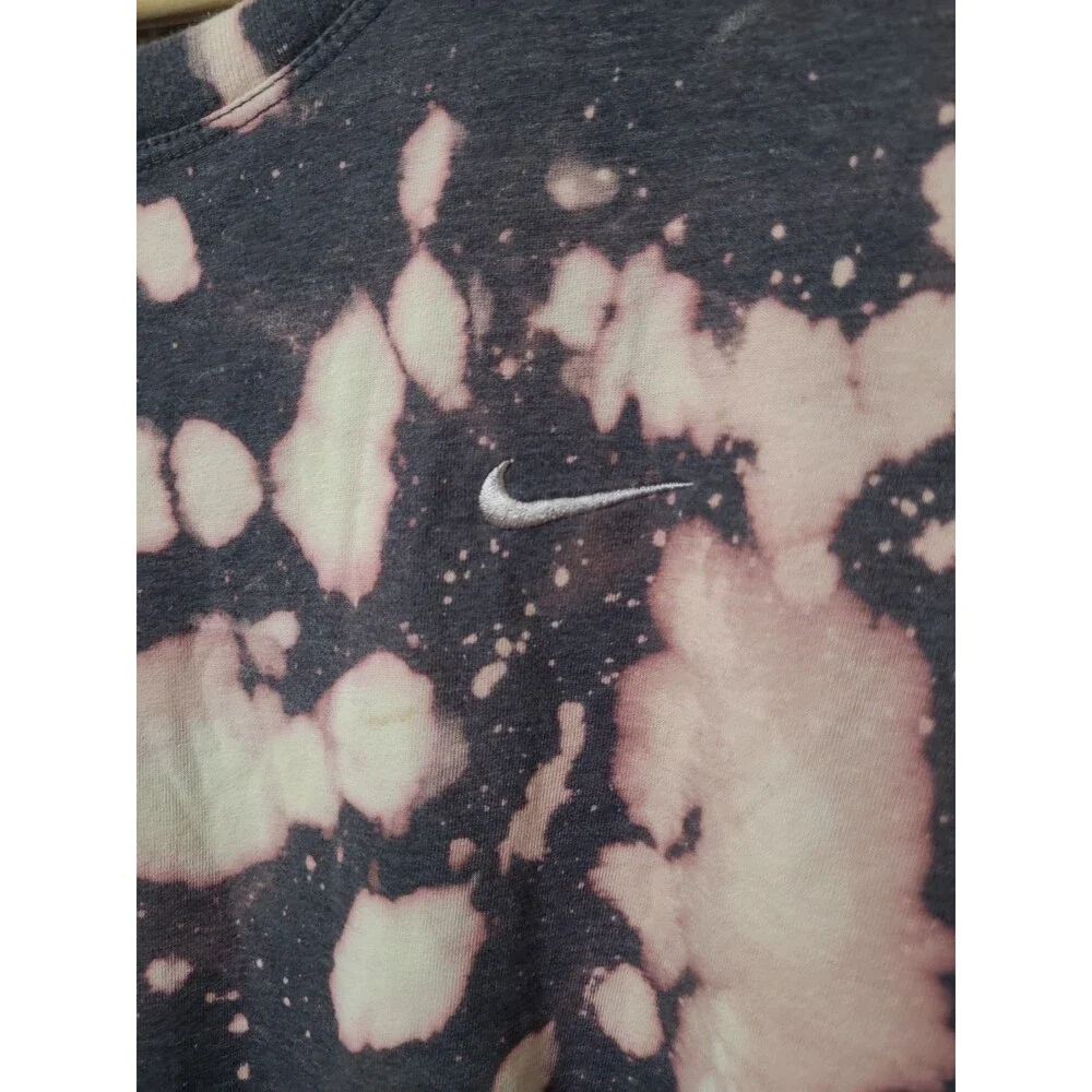Nike Tie Dye Burst Activewear Dri FIt Shirt Top Womens Size Large